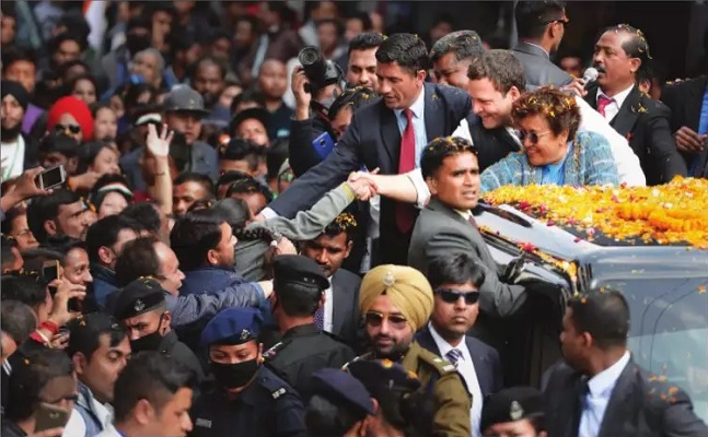 মোদি নিজেই দুর্নীতিবাজ, এই প্রথম সরাসরি প্রধানমন্ত্রীকে আক্রমন রাহুলের