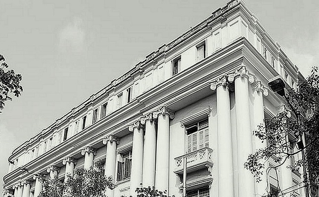 শতবর্ষ আগে