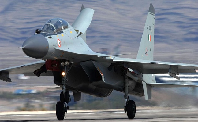 অসমে ভাঙল বায়ুসেনার বিমান দুই পাইলটেরই মৃত্যু