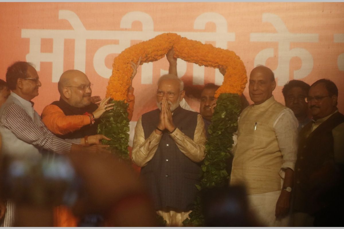 দেশজুড়ে মোদি ম্যাজিক