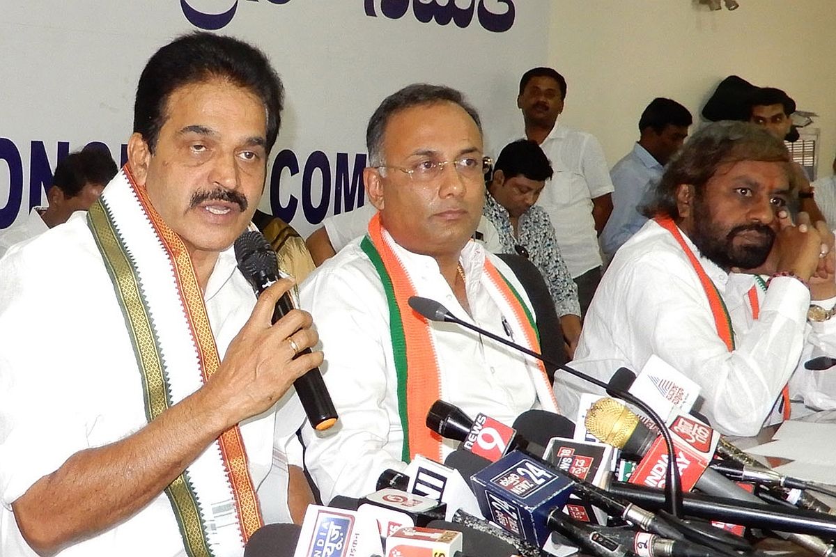 কর্ণাটকে জোট সরকার সংকটের মুখে