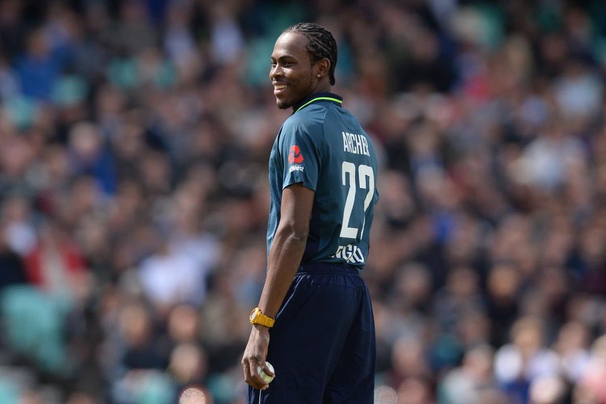 জোফ্রা ও জেসন রয়ের জরিমানা