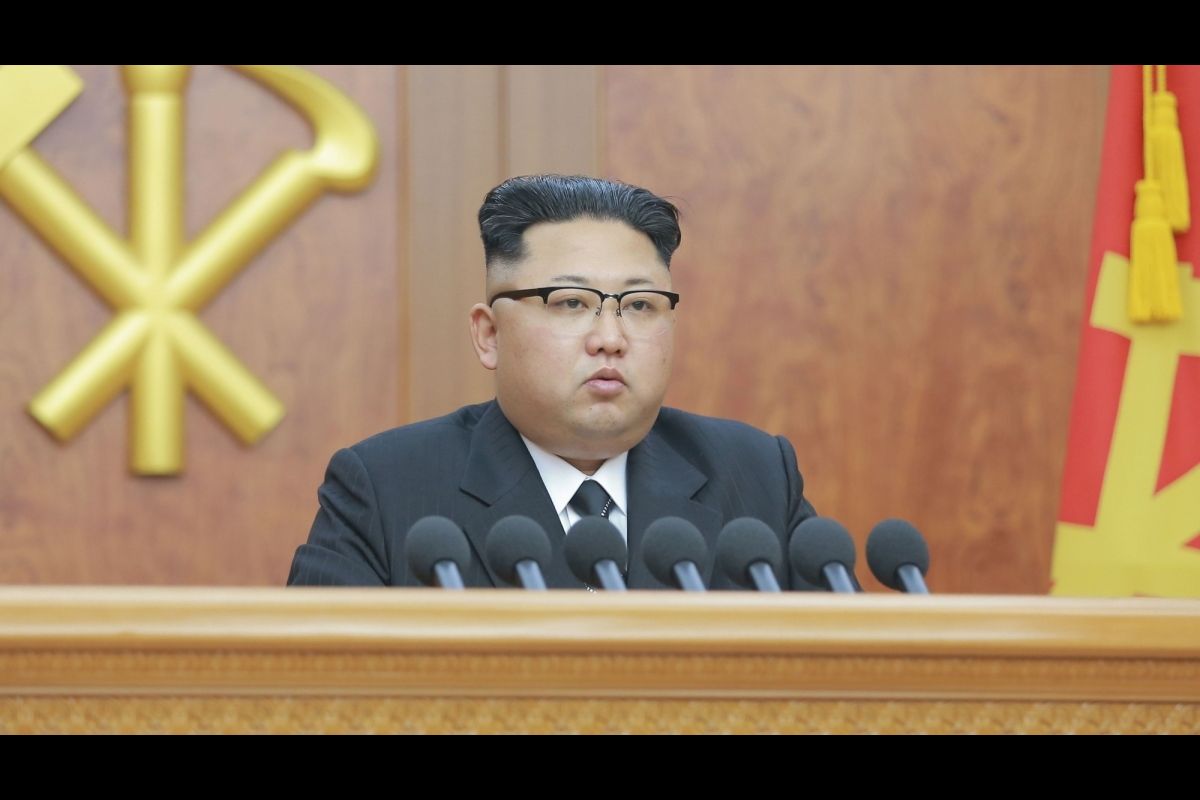 ‘ষড়যন্ত্রকারী’ জেনারেলকে পিরানহা ঠাসা পুকুরে ফেললেন কিম জং উন!