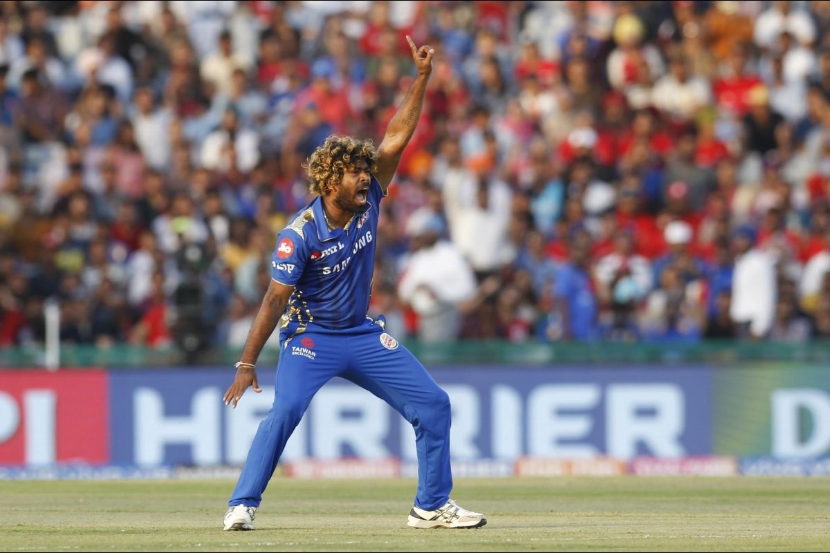 দেশে ফিরলেন লাসিথ মালিঙ্গা