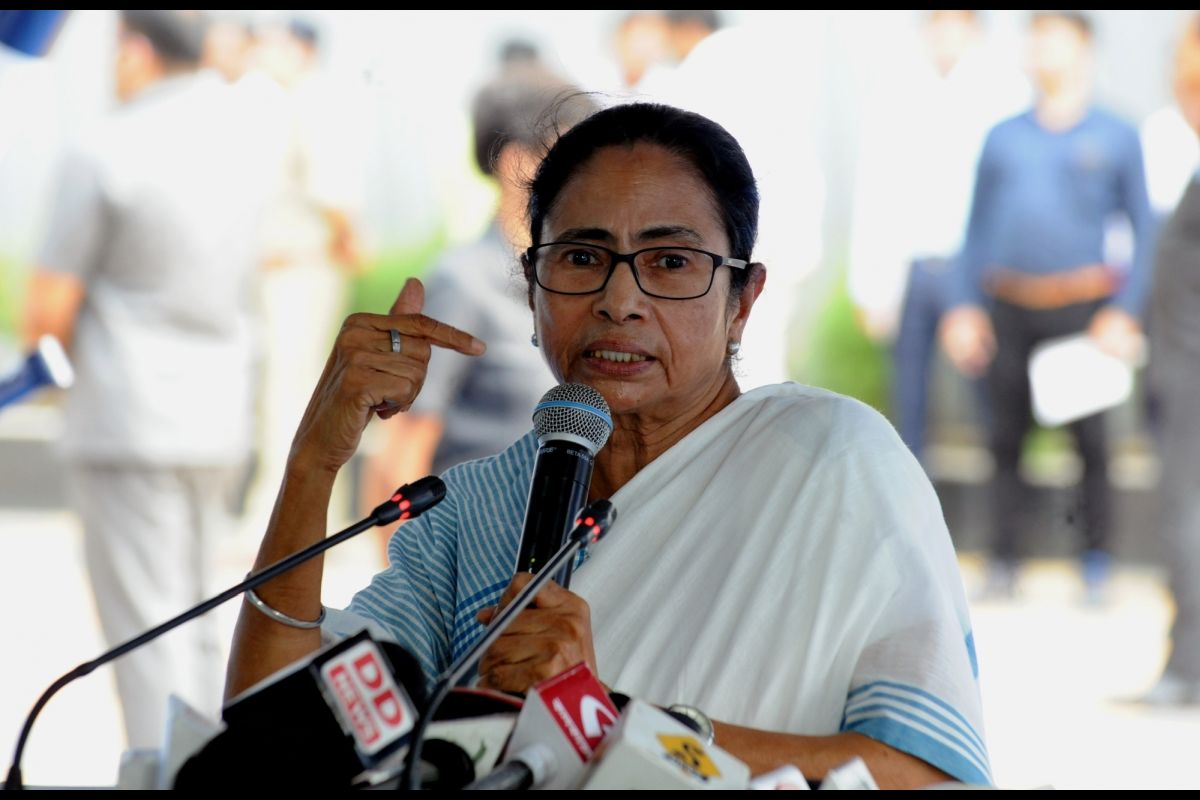 মোদির সর্বদলীয় বৈঠকে যাচ্ছেন না মমতা