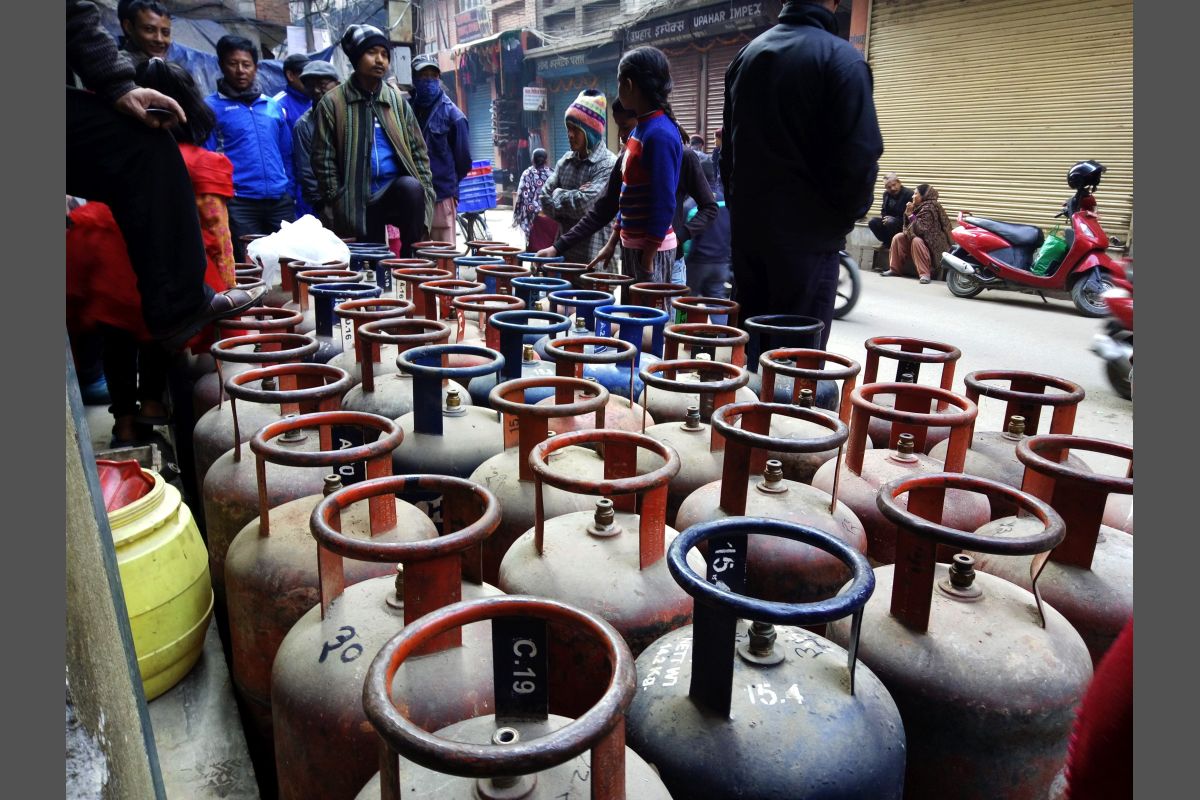 বাড়ল গ্যাসের দাম