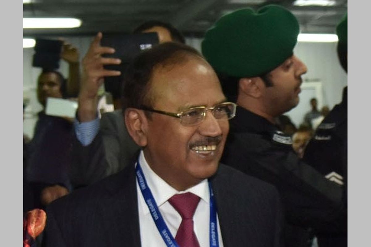 ডােভালেই আস্থা মােদির