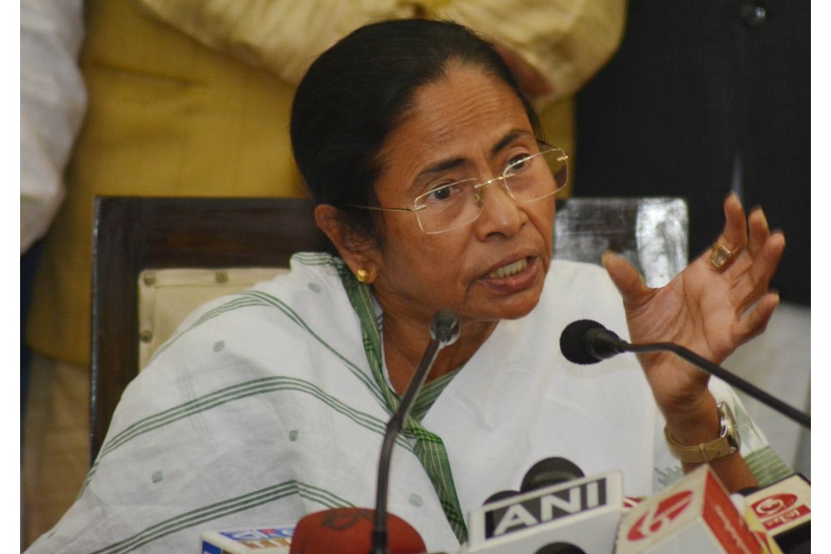 বৃষ্টির জল সংরক্ষণ করলে করে ছাড়