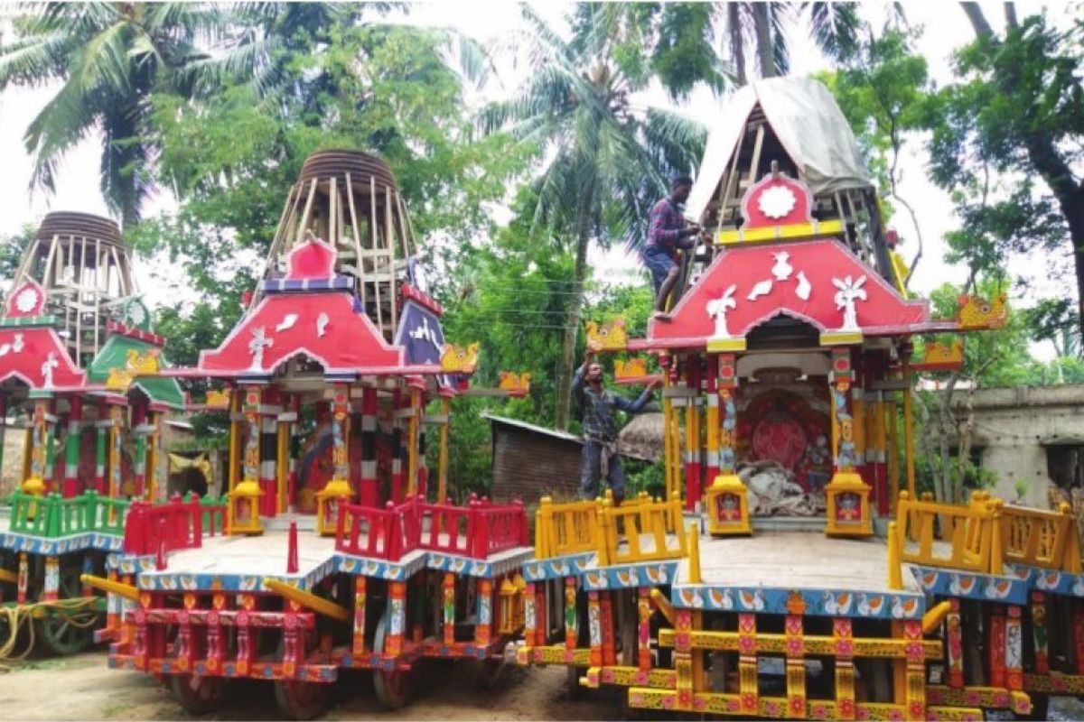 প্রায় ৩০০ বছরের ডেমুরিয়ার রথ আজও উজ্জ্বল