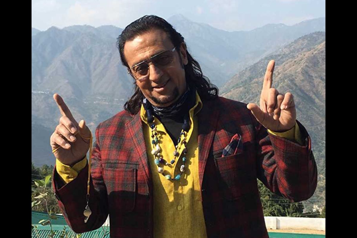 ভিলেন, মোগাম্বো, গুলশন গ্রোভর, প্রেম চোপড়া, ড্যানি ডেনজংপা, আমজাদ খান, অমরিশ পুরি, গব্বর সিং, মিস্টার ইন্ডিয়া