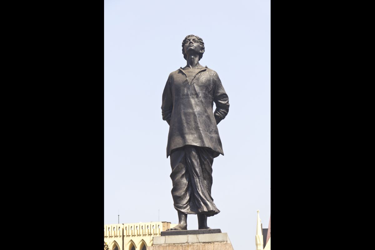 ক্ষুদিরাম ‘বিপ্লবী সন্ত্রাসবাদী’ ; পাঠ্যপুস্তক সংশোধন করা হবে : শিক্ষামন্ত্রী