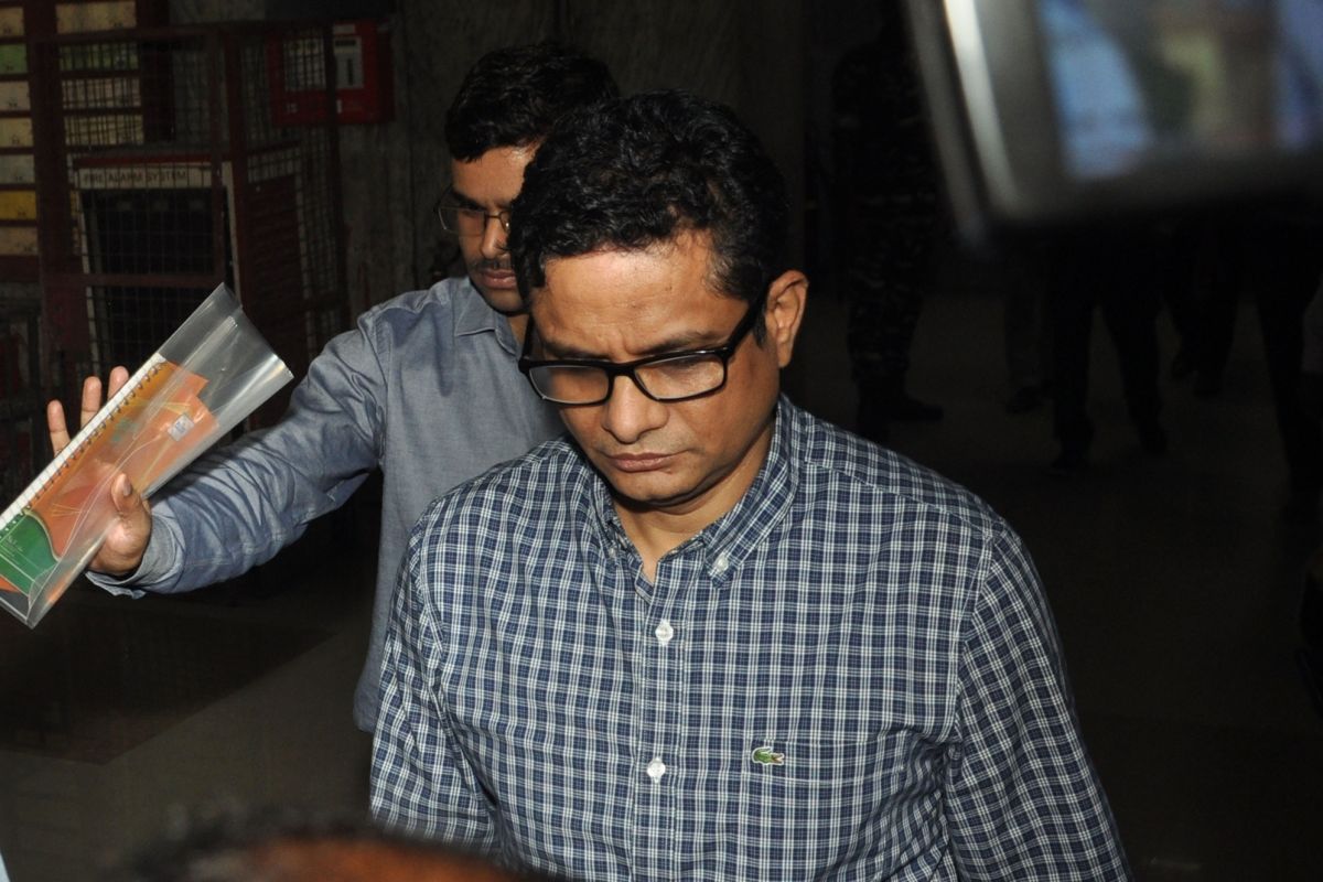 রাজীব মামলায় টানাপোড়েন অব্যাহত, মঙ্গলবার রায়ের সম্ভাবনা