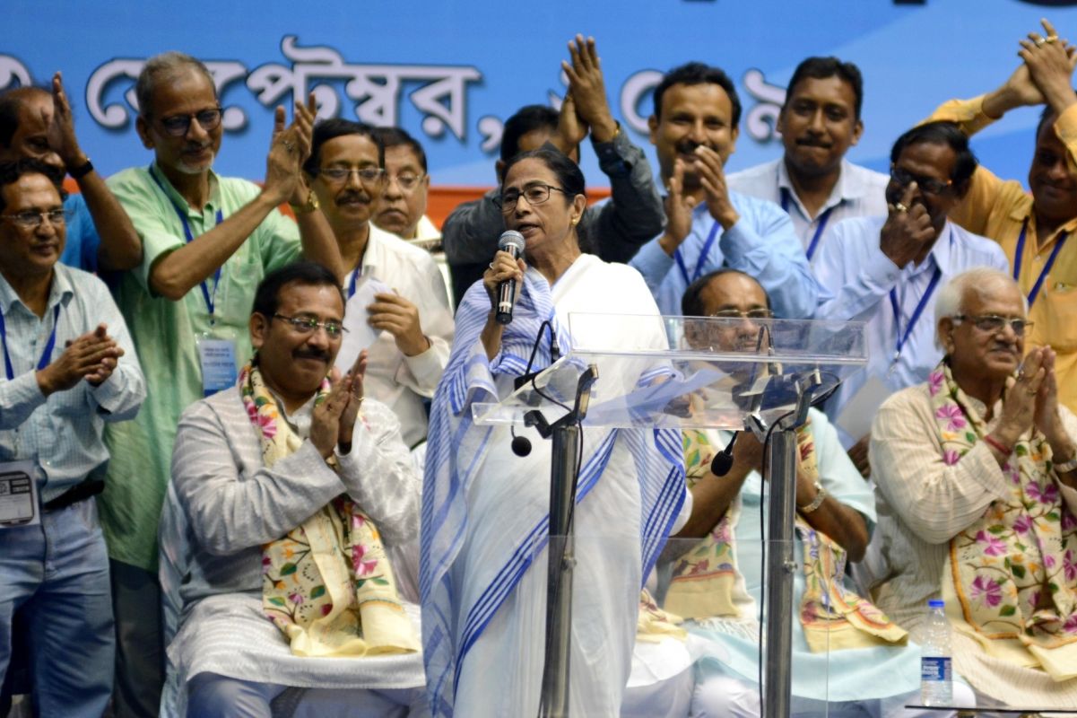 নতুন পেনশন কাঠামো ঘোষণা রাজ্য সরকারের