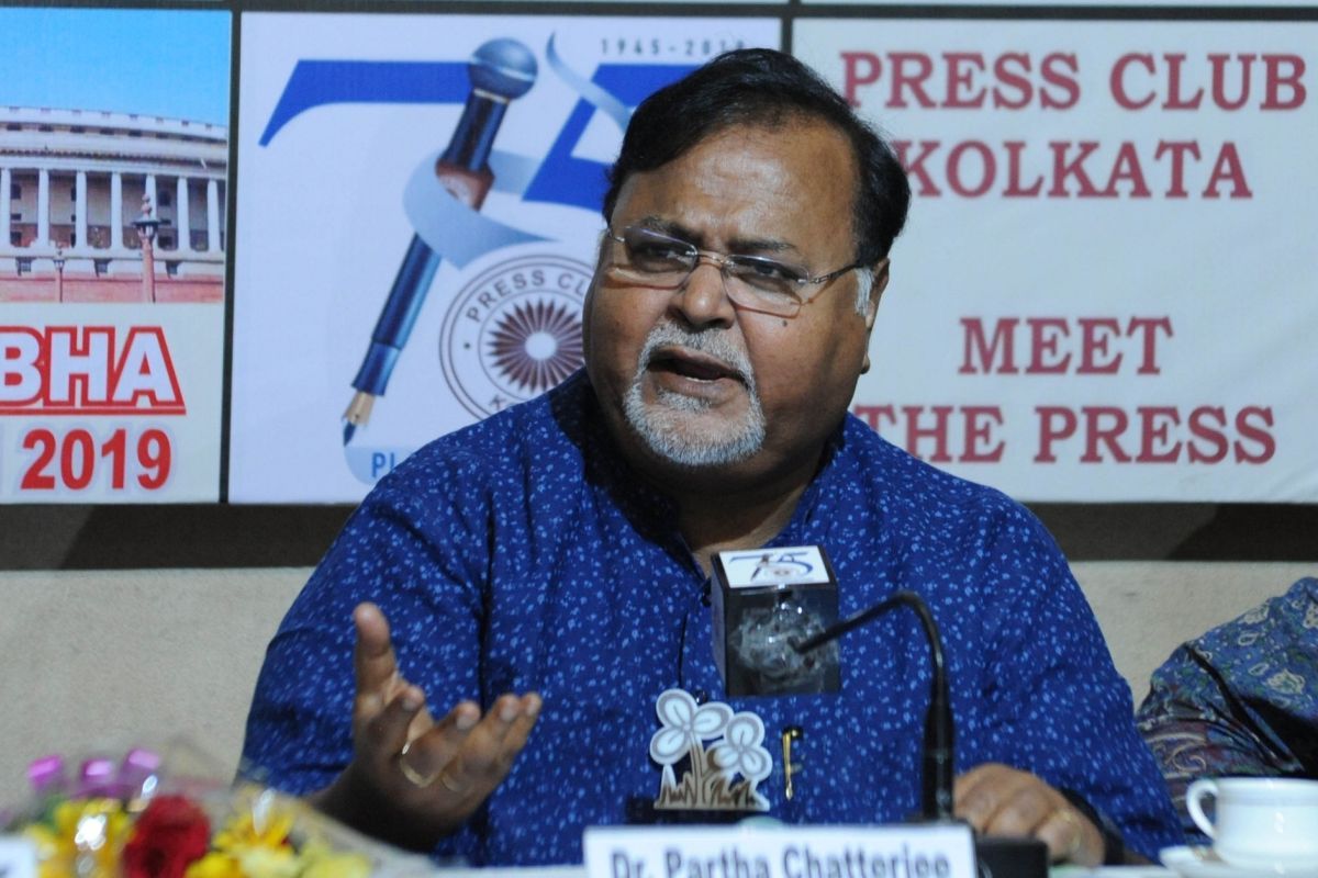 পঞ্চম থেকে অষ্টম শ্রেণি পর্যন্ত সকলেই পাশ, জানালেন শিক্ষামন্ত্রী