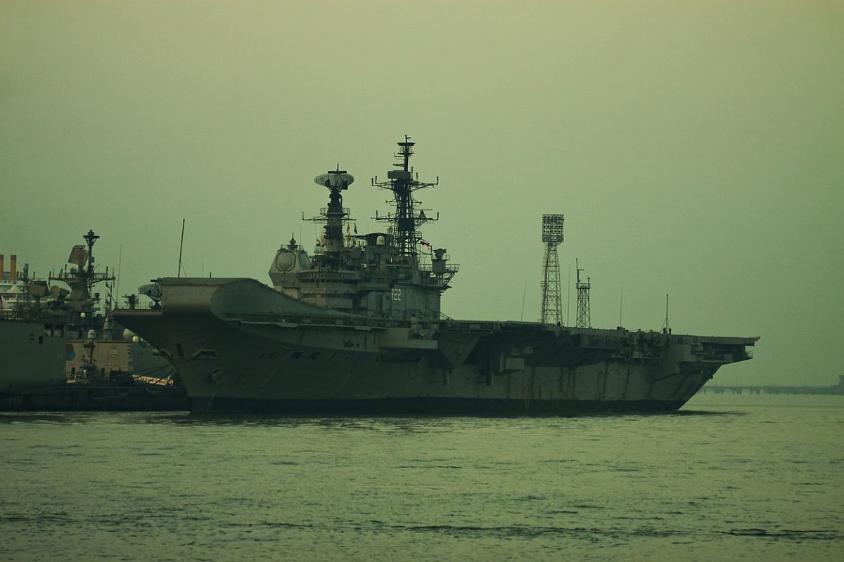 মুম্বইয়ে করোনা আক্রান্ত ভারতীয় নৌবাহিনীর অন্তত ২১ জওয়ান