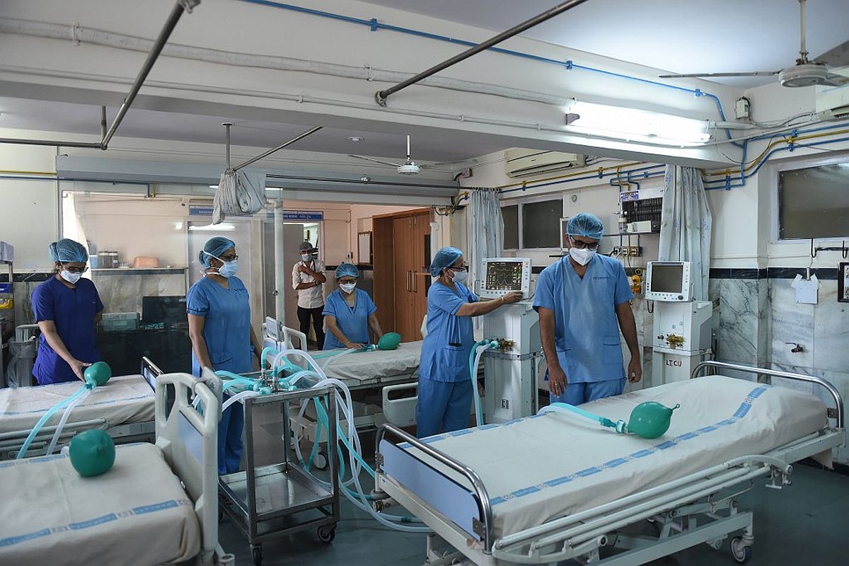 এনআরএস হাসপাতালে ৬ জন প্রসূতি সহ ৮ রোগী করোনা আক্রান্ত