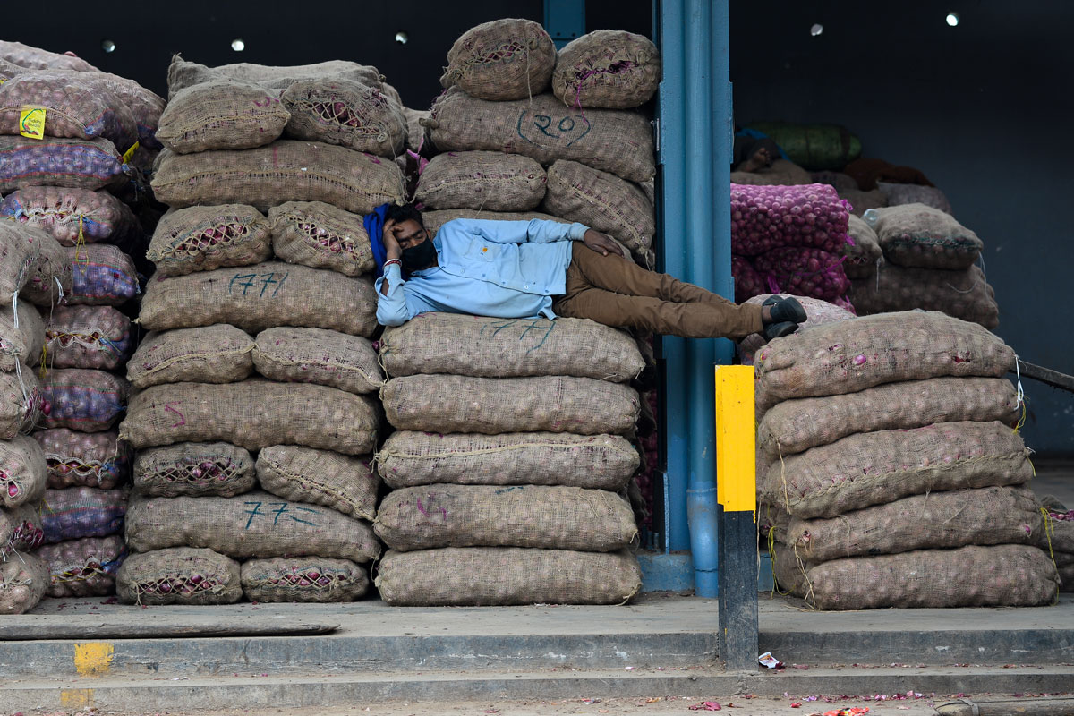 রেশন সংকট