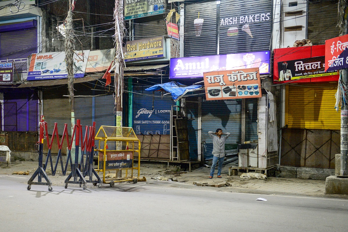 অর্ধেক বেতন দিয়ে নির্দেশ ‘পদত্যাগ পত্র’ পাঠানোর