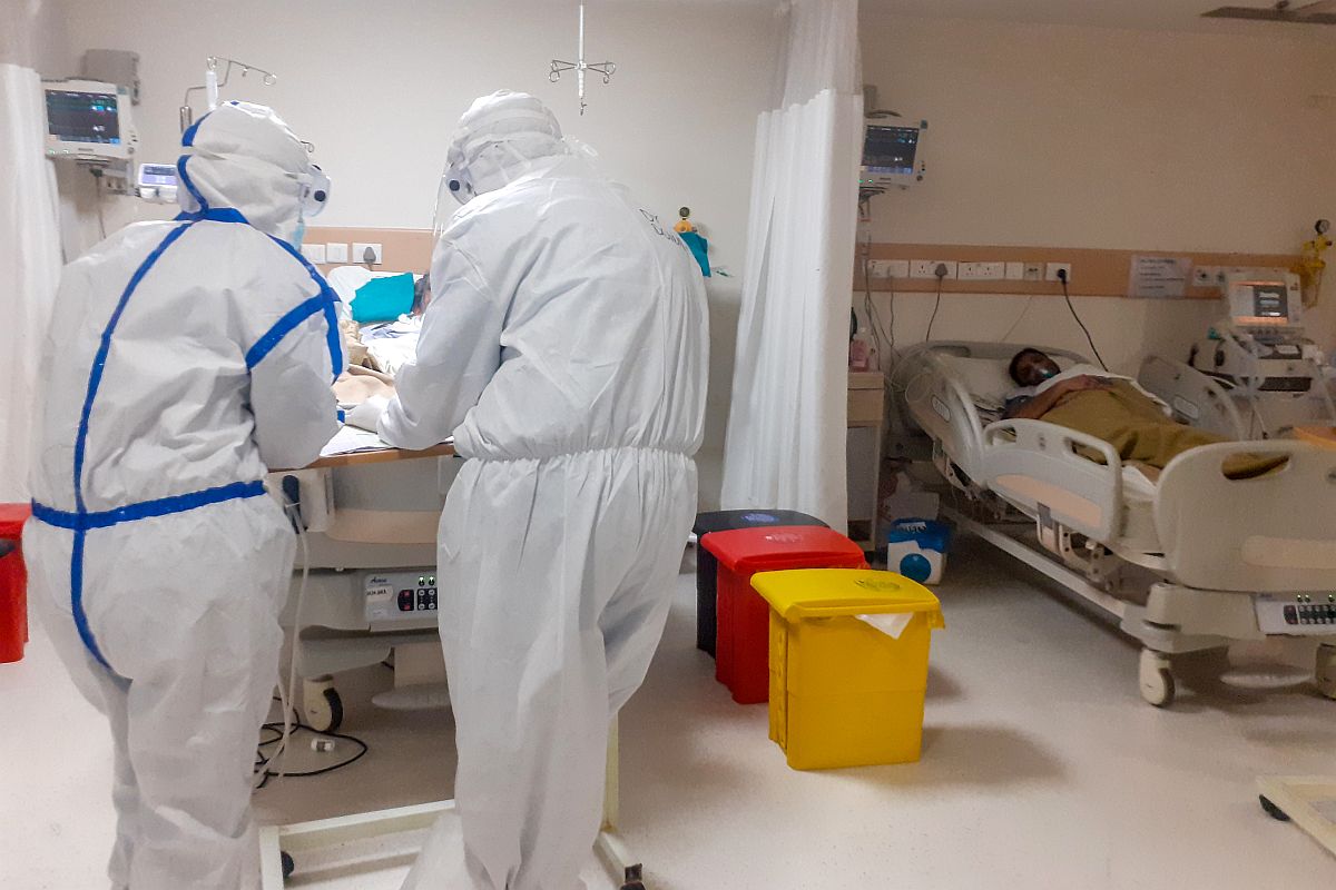 ১২ দিনে রাজধানীতে করোনা আক্রান্তের হার বেড়েছে ২১ শতাংশ, কমেছে সুস্থতার হারও