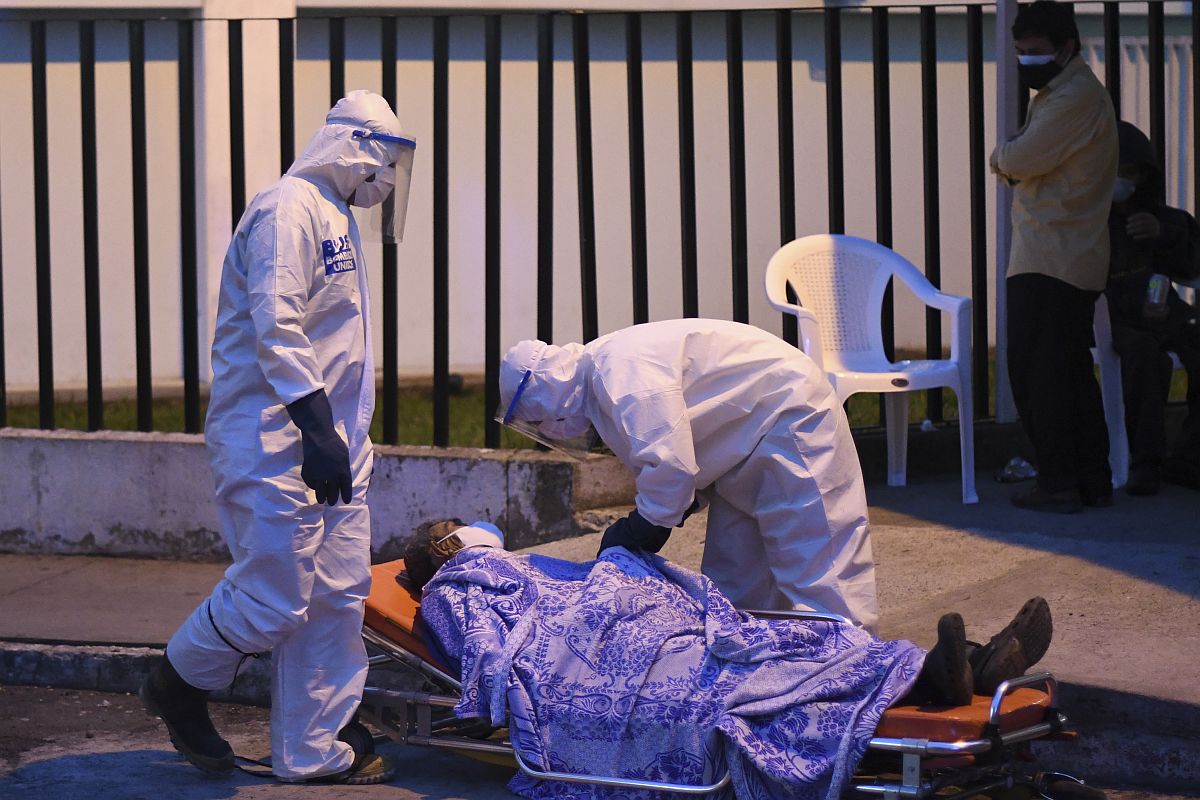 Three die in Siliguri, Malda cases go up , Covid patient flees Three die in Siliguri, Malda cases go up , Covid patient flees