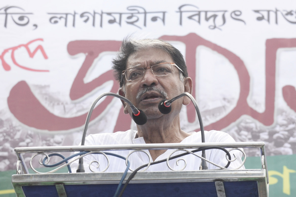 প্রিয় নেই, চলে গেলেন সোমেনও, মন খারাপ সুব্রতর