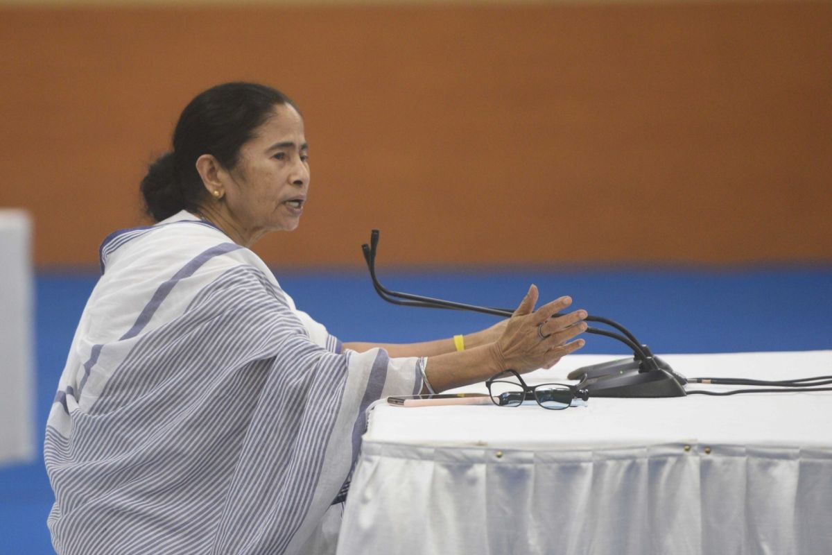 বিদ্যাসাগরের জন্মদিনে মূর্তি ভাঙার স্মৃতি উসকে মমতার তােপ বিজেপিকে