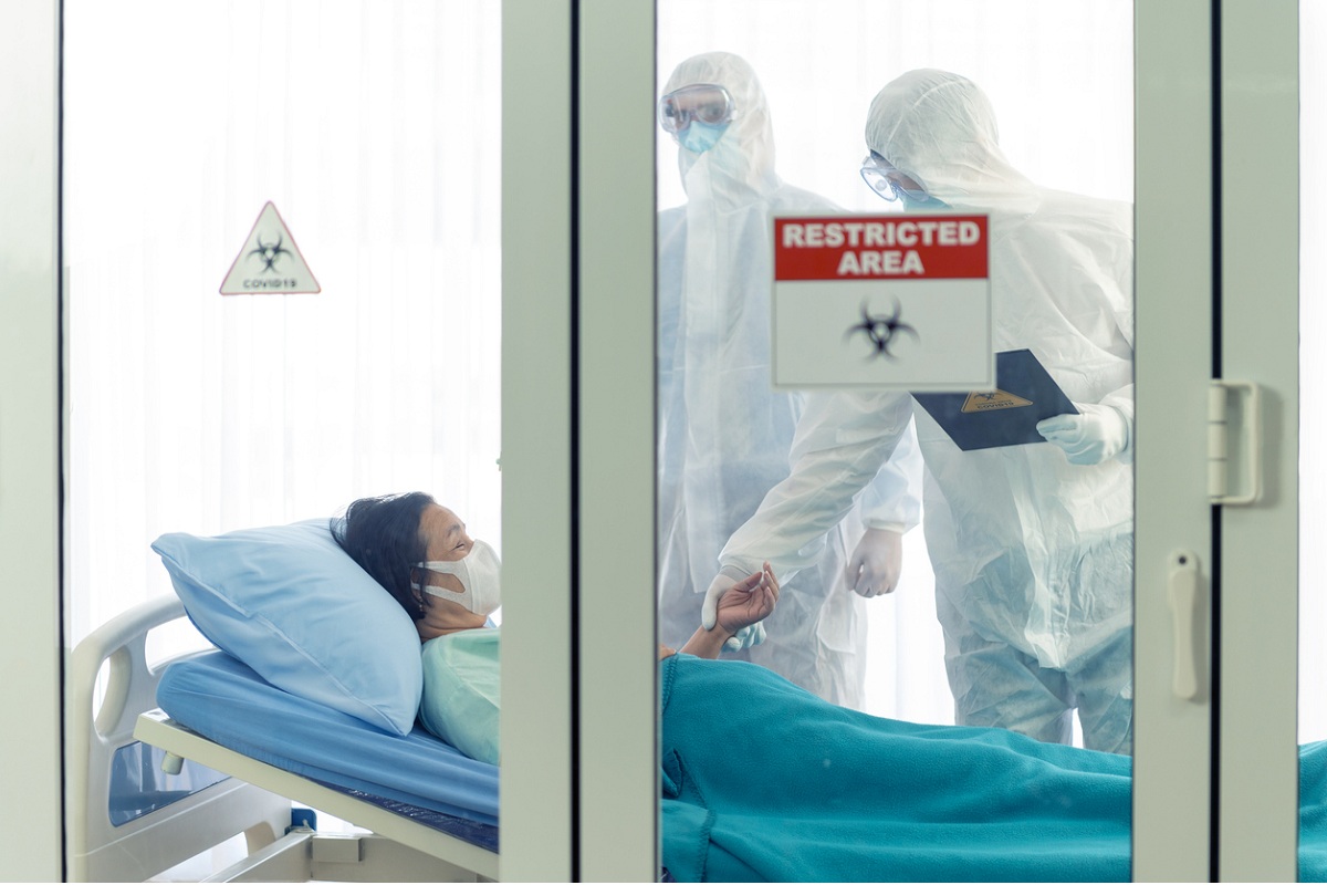 বাংলায় ২৪ ঘন্টায় করােনা আক্রান্ত ৩৩৫৭, মৃত ৬২,গােষ্ঠী সংক্রমণের আভাস