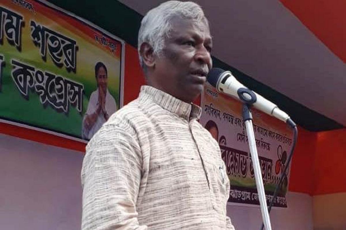 পশ্চিমবঙ্গ বিধানসভার ডেপুটি স্পিকার সুকুমার হাঁসদা প্রয়াত