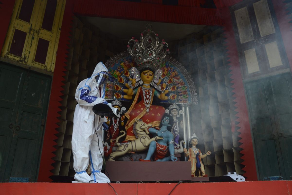 পুরস্কার কেন বন্ধ নয়?