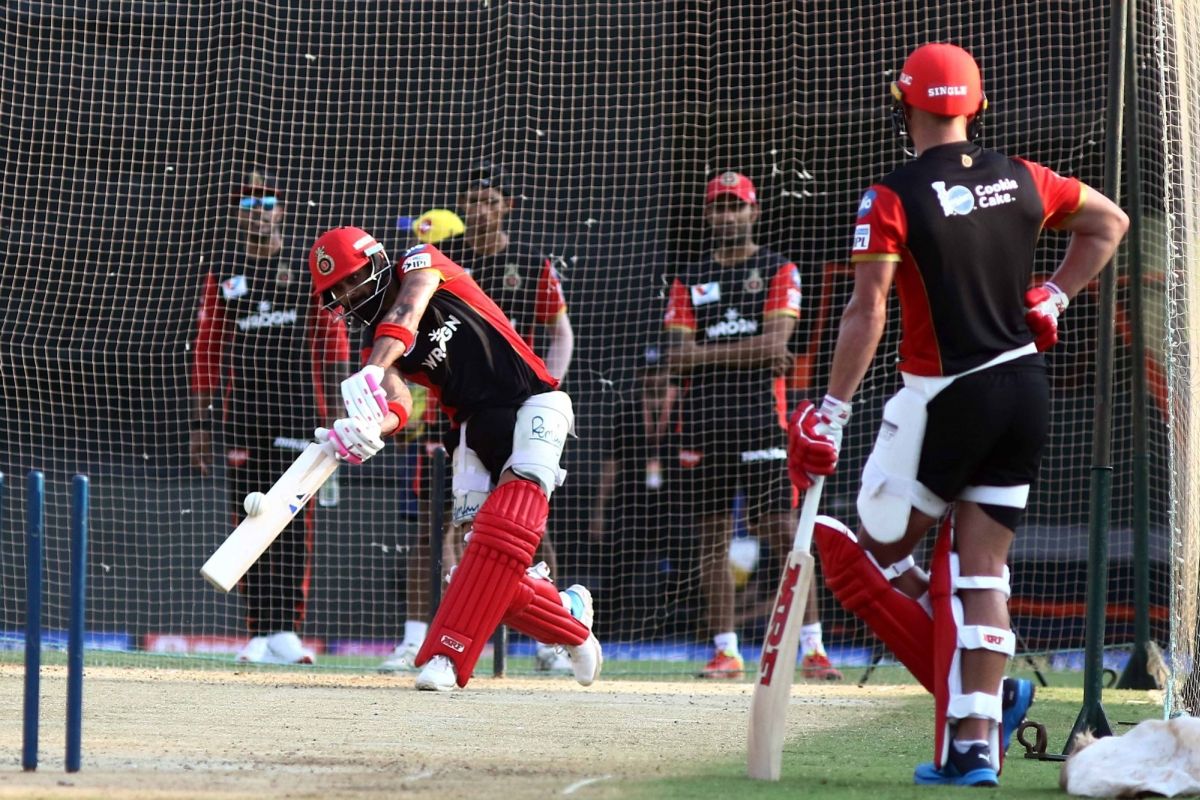 শীর্ষেই বিরাট ও রােহিত