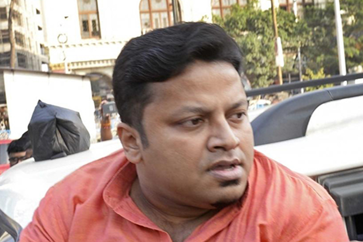 বাংলার নির্বাচনে অনুপমের কাঁধে চাপল ভােটের দায়িত্ব