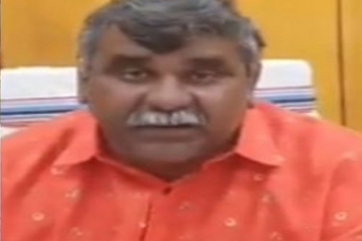 পদত্যাগ জিতেন্দ্রর