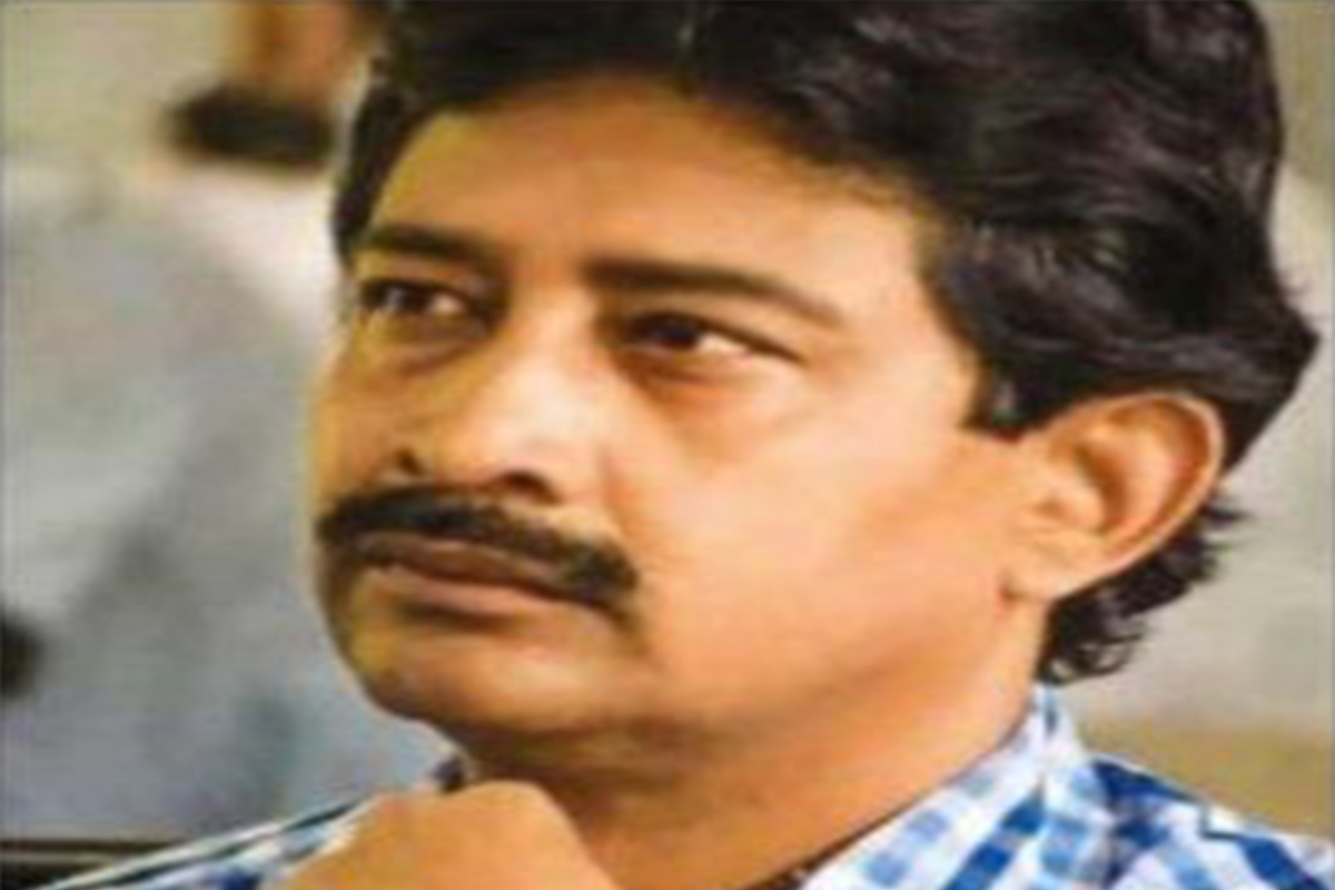 রাজীবে নিরাসক্ত অরূপ