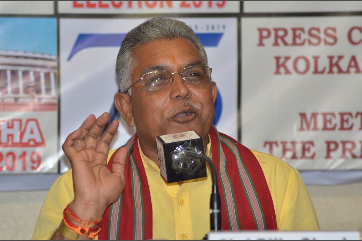 গােটা তৃণমূল ভেঙে যাবে: দিলীপ 