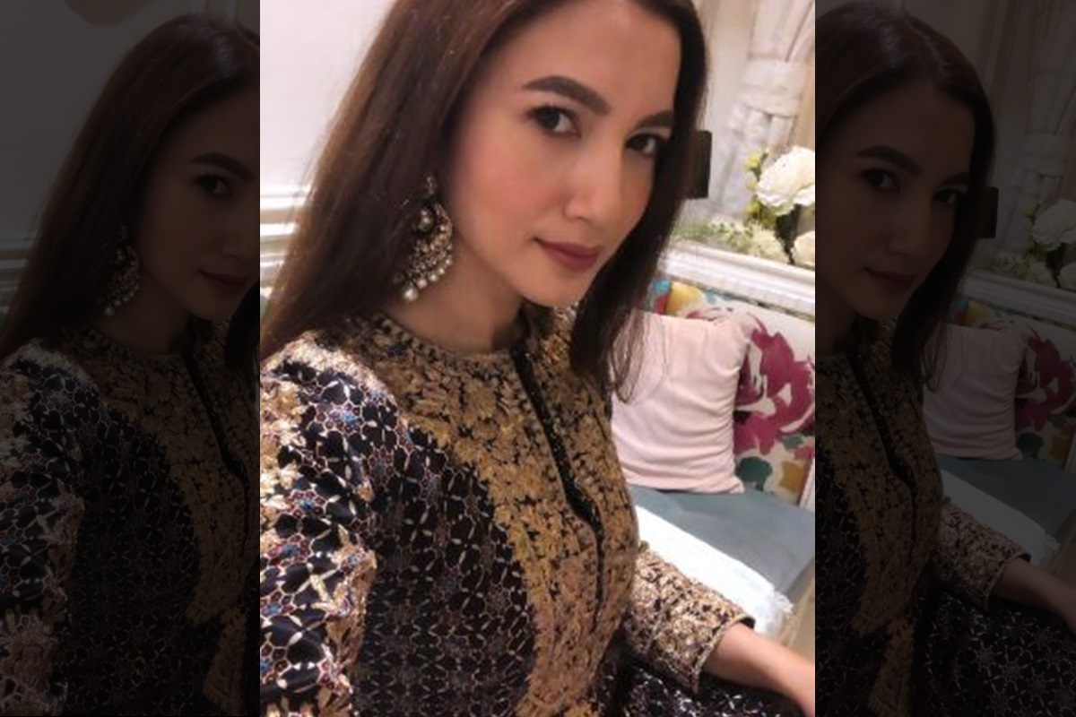 ডিম্পলজির সঙ্গে স্ক্রিন শেয়ার করতে পেরেই বর্তে গেছি, বললেন গওহর খান 