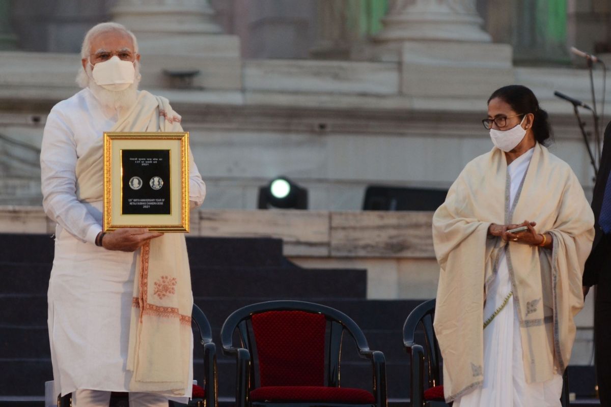 পরাক্রম দিবস বনাম দেশনায়ক দিবসের টুইট যুদ্ধ