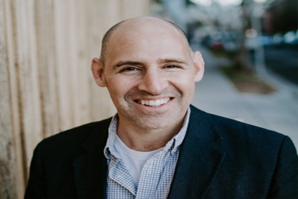 গুজব ওড়ালেন নিক হকলে