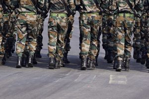 জম্মু-কাশ্মীরে খাদে গাড়ি পড়ে মৃত্যু ১০ জওয়ানের