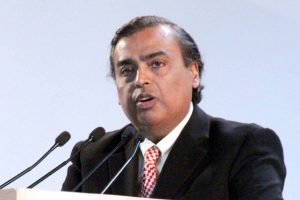 আম্বানিকে তুষ্ট করতে