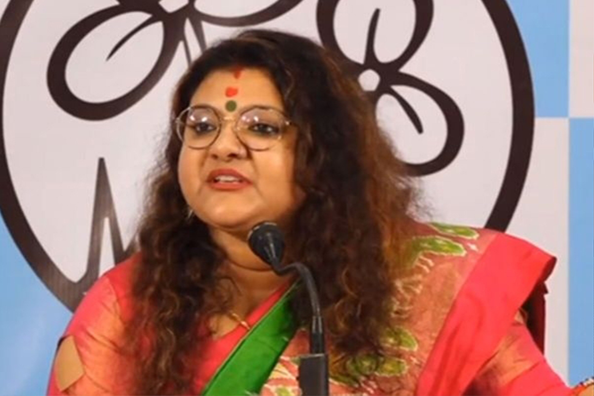 ত্রিপুরার ঘটনা নিয়ে প্রতিবাদী সুজাতা খাঁ মন্ডল