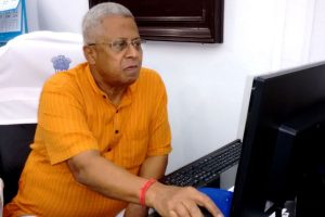 গান্ধী ‘শয়তান’, ফের বিতর্কিত পোস্ট তথাগতর