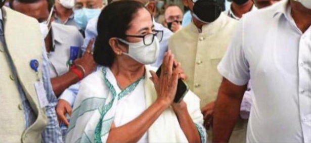 দিল্লি থেকে ফিরে মুম্বই যাবেন মমতা