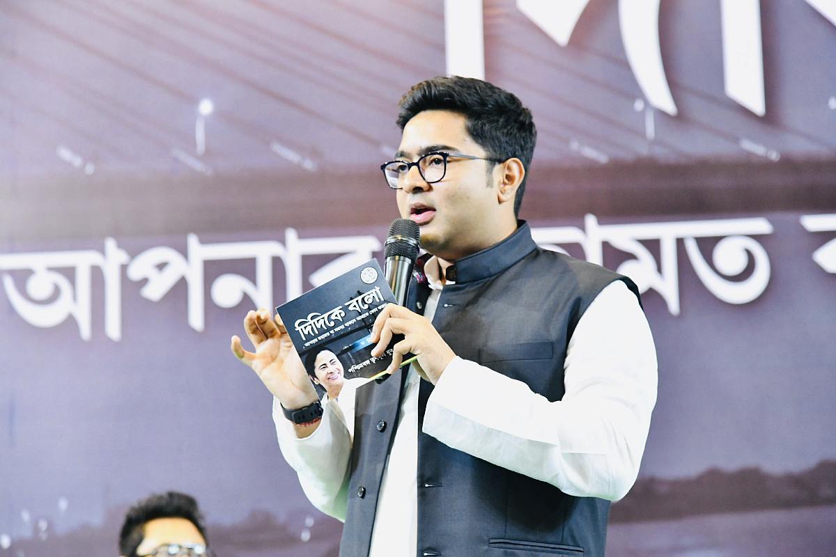 ২২ নভেম্বর পুরভোটের প্রচারে ত্রিপুরায় যেতে পারেন অভিষেক