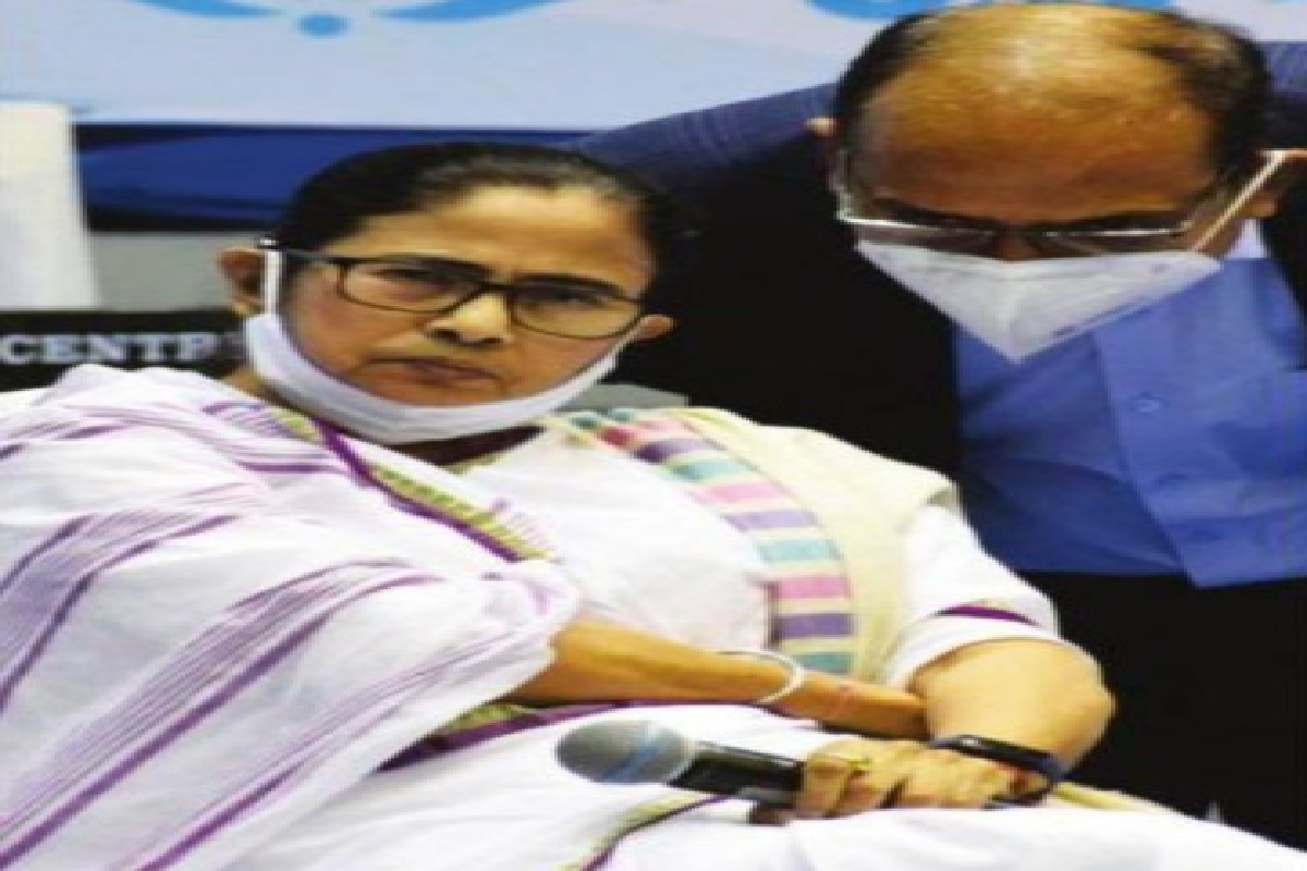 কাজ করতে কী ভয় হচ্ছে? রাজ্যপাল কি ফোন করেন? রণংদেহী