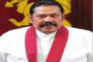 শ্রীলঙ্কায় প্রধানমন্ত্রীর ইস্তফা, সংঘর্ষের আগুনে নিহত সাংসদ