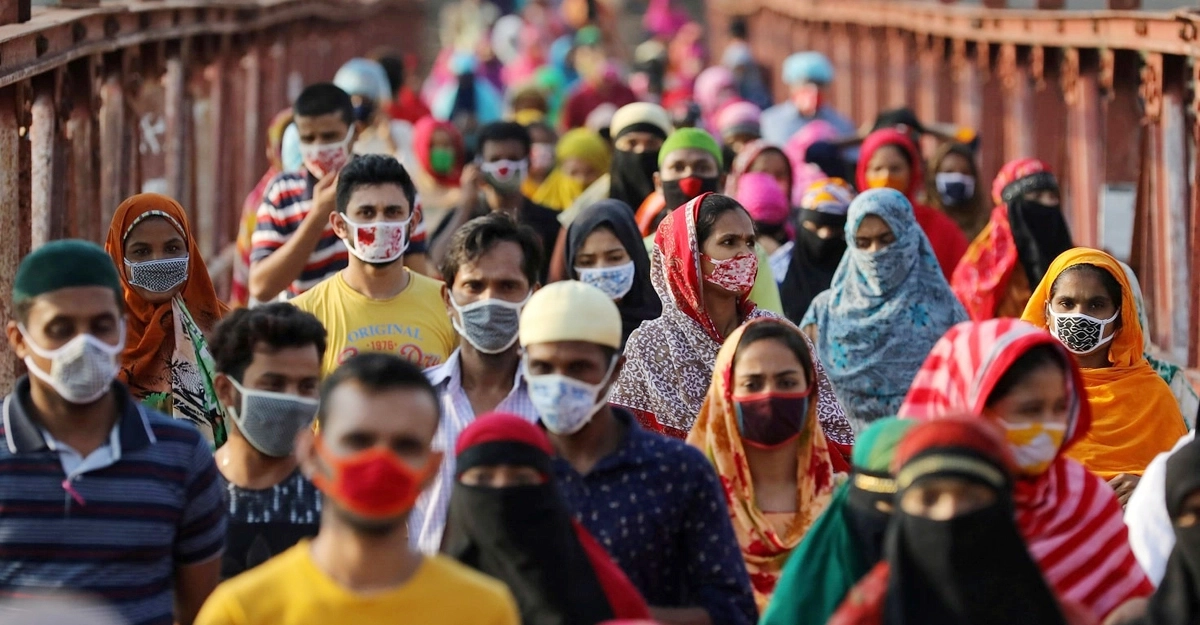 বিশ্ব জনসংখ্যা দিবস উপলক্ষে মেদিনীপুরে পদযাত্রা ও আলোচনা সভা