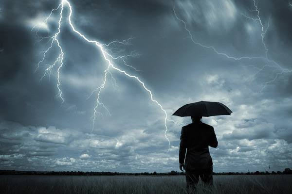 রাজ্যজুড়ে বজ্রাঘাতে মৃত ৭