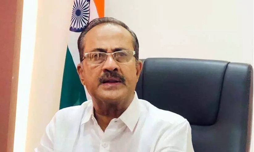 একই বেঞ্চে ছেলে-মেয়ের বসাটাও বিপজ্জনক, কেরলের মুসলিম নেতার ‘ফতোয়া’