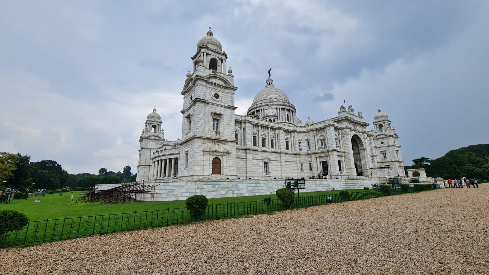 প্রেম কাননে ভিক্টোরিয়া মেমোরিয়াল