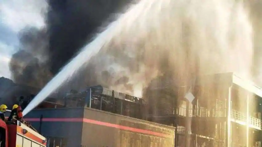 ৩৭ বছর আগের ভোপাল স্মৃতি উস্কে ফের কারখানায় গ্যাস লিক করে অসুস্থ বহু